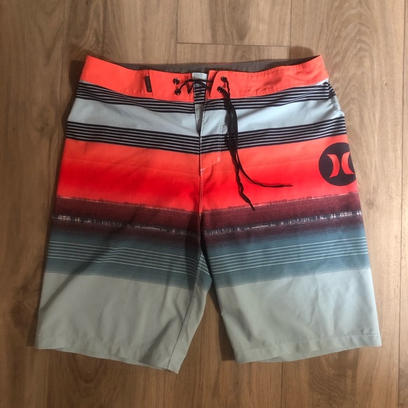 Hurley Other - Hurley men ’s Board Shorts swim trunks size 30 great condition
